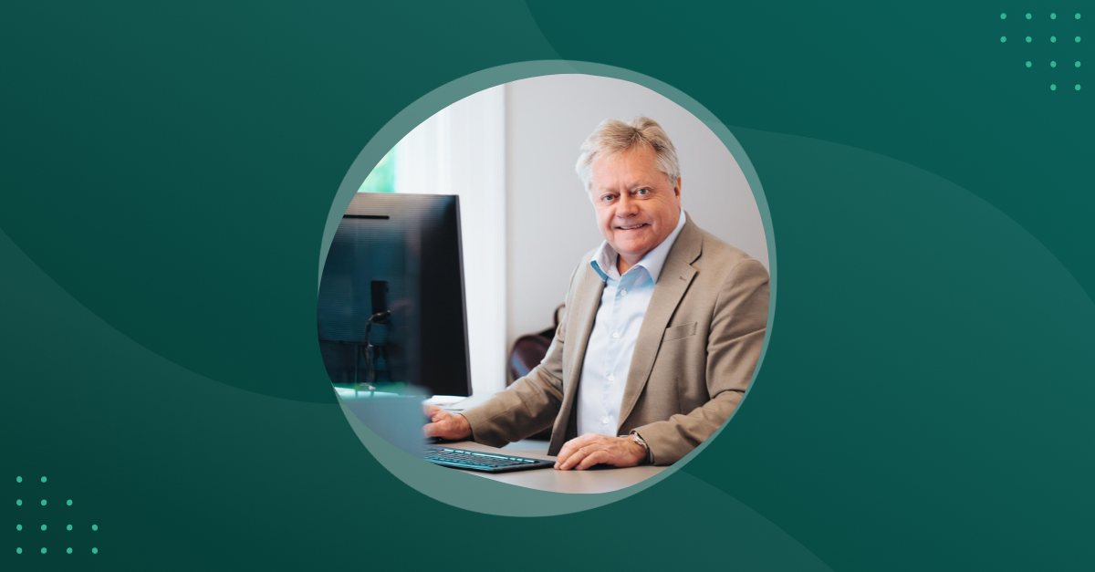 Picture of man working at a desk